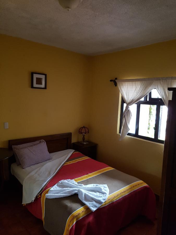 Hotel Nuevo Cupatitzio Uruapan  Buitenkant foto